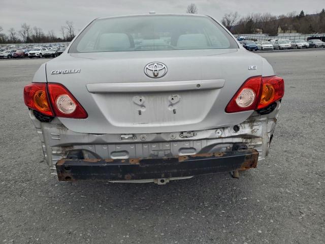 Toyota Corolla Base Image 7