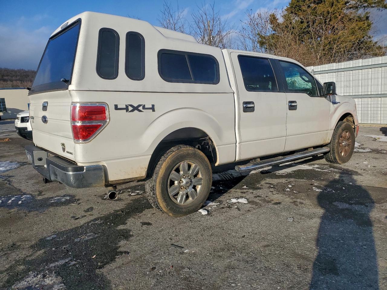 Ford F-150 Supercrew Image 5