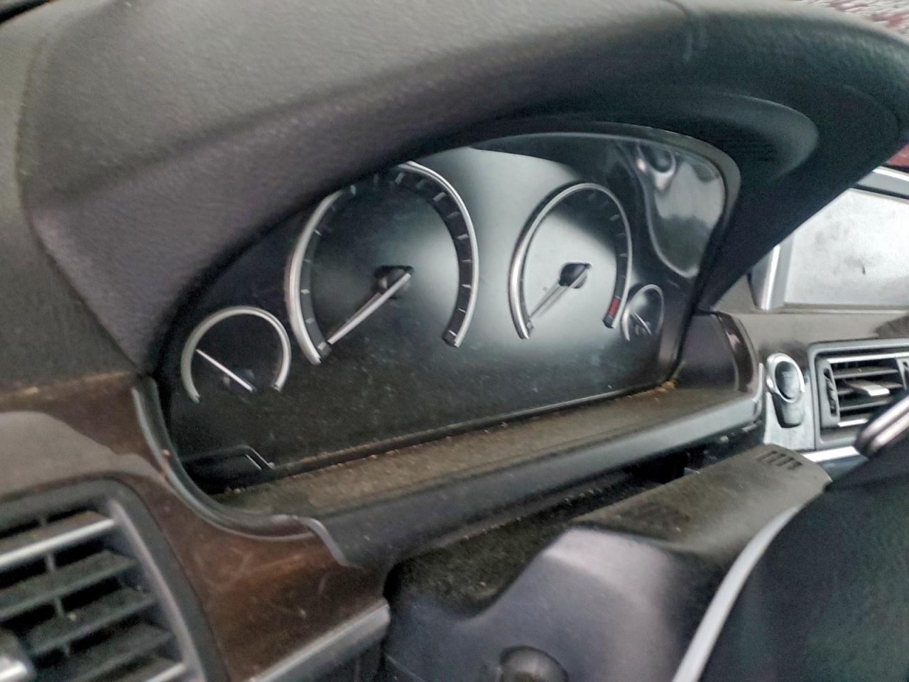 BMW 6 Series Xi Image 5