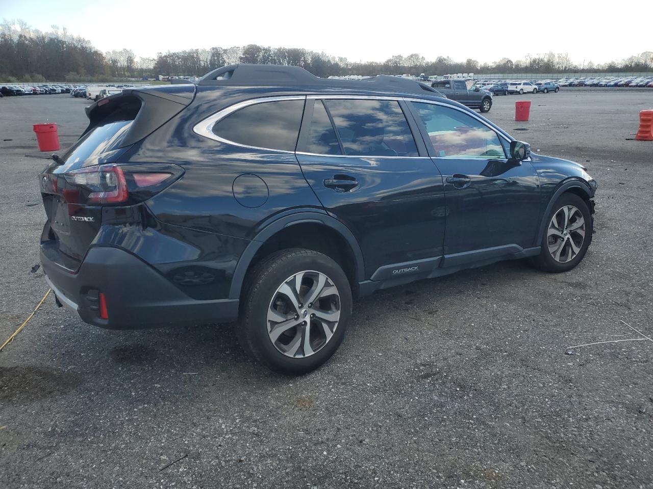 Subaru Outback Limited Image 6