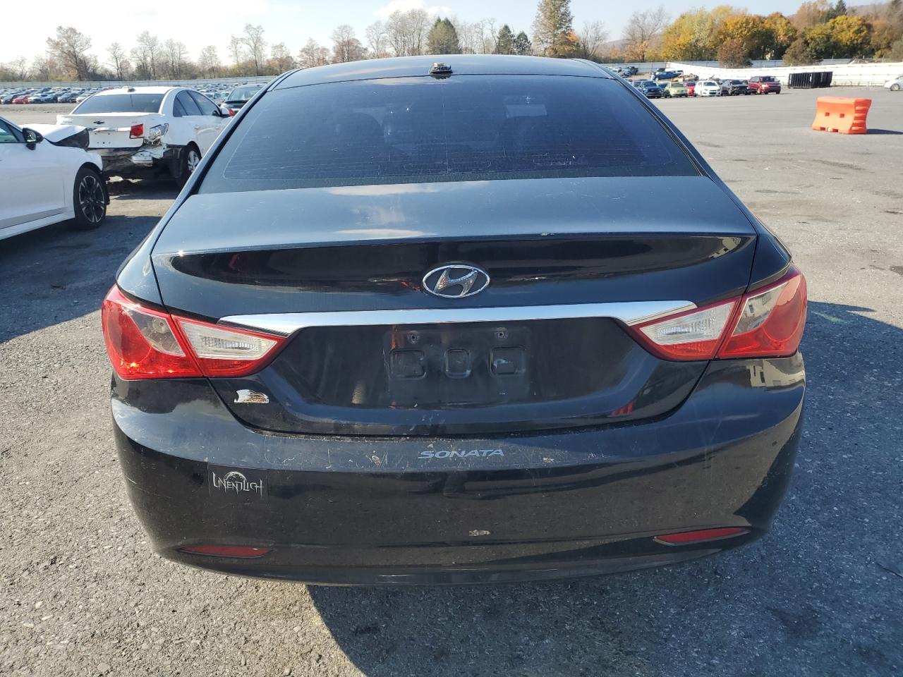 Hyundai SONATA Gls Image 6