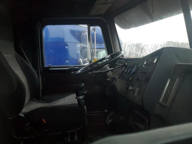 Peterbilt 379 Image 5