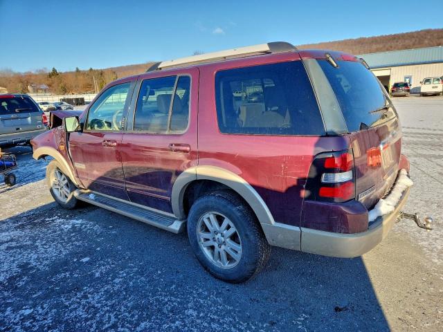 Ford Explorer Eddie Bauer Image 3