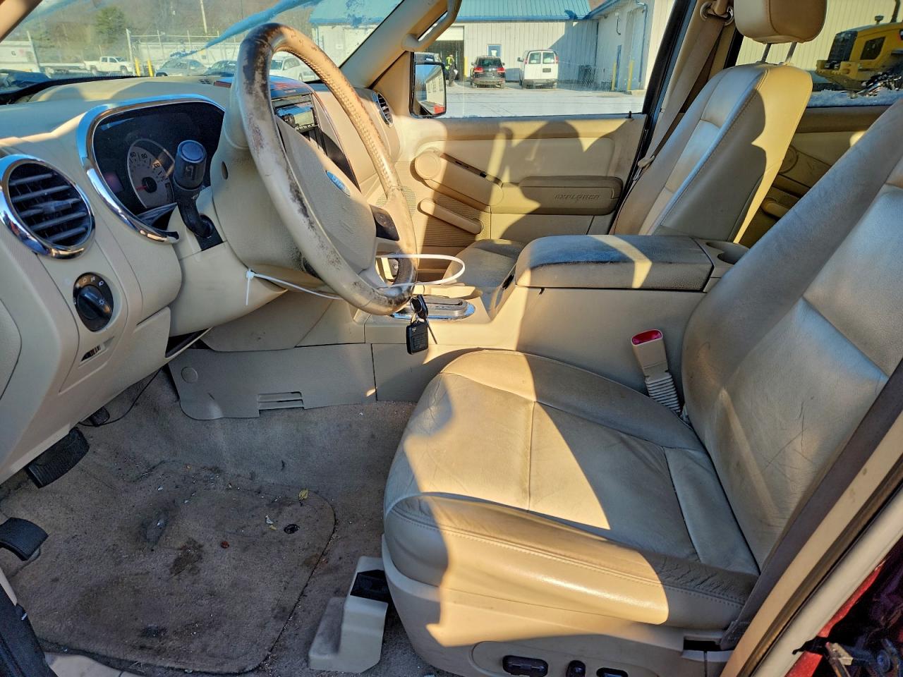 Ford Explorer Eddie Bauer Image 7