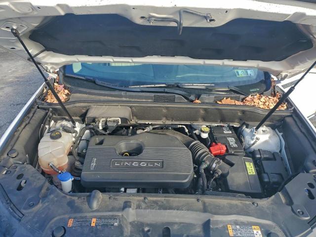 Lincoln Nautilus Reserve Image 2