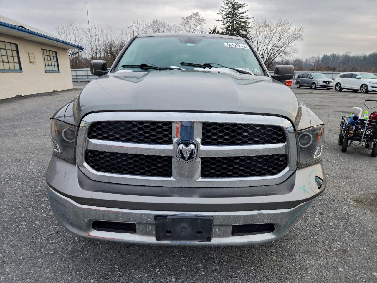 Ram 1500 Slt Image 3