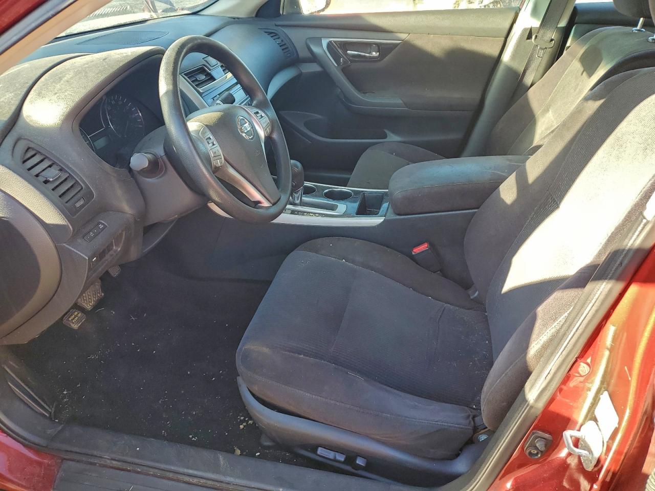Nissan Altima 2.5 Image 3
