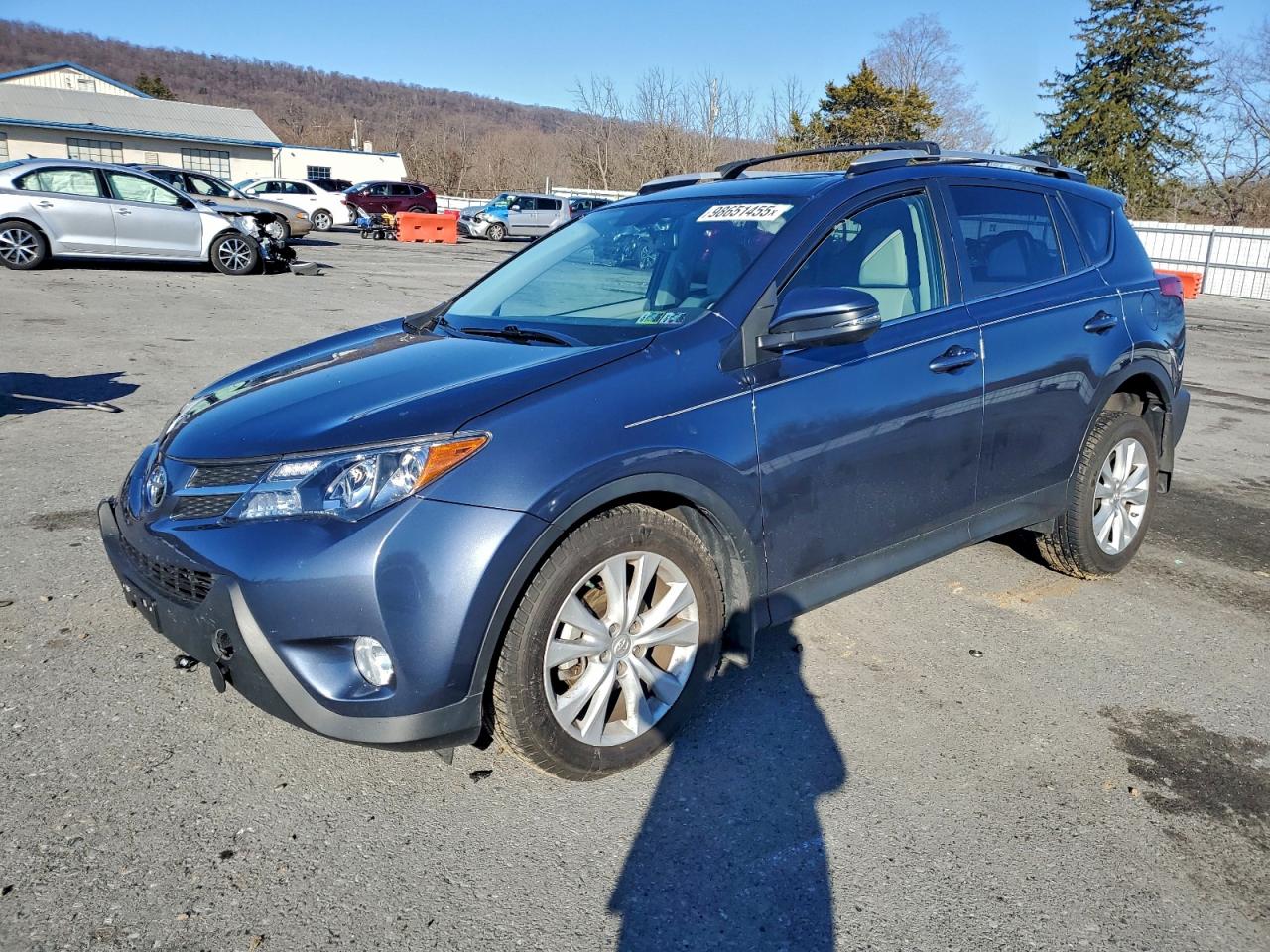 Toyota RAV4 Limited Image 1
