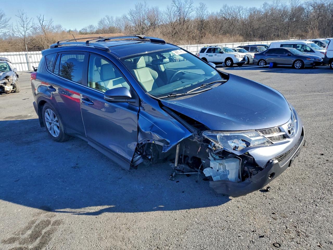 Toyota RAV4 Limited Image 2