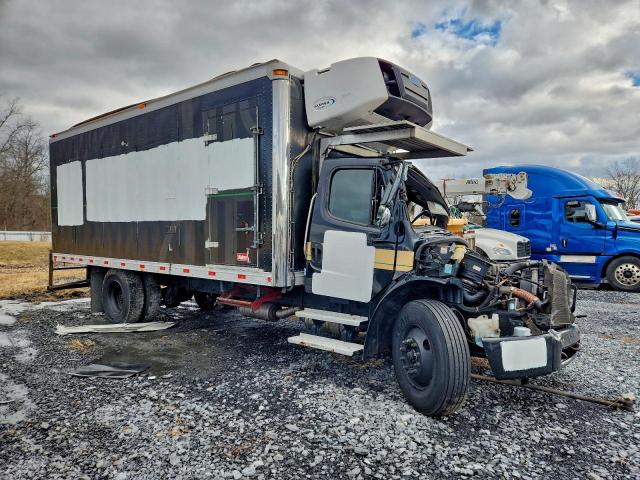  Salvage Freightliner M2 106 Med