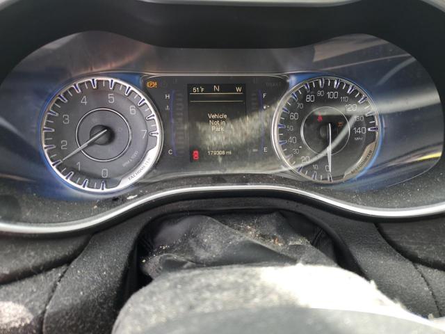 Chrysler 200 Lx Image 10