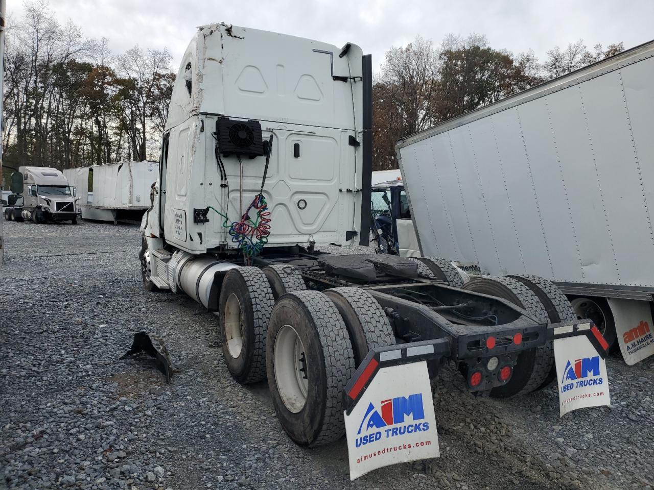 Freightliner Cascadia 1 Image 7