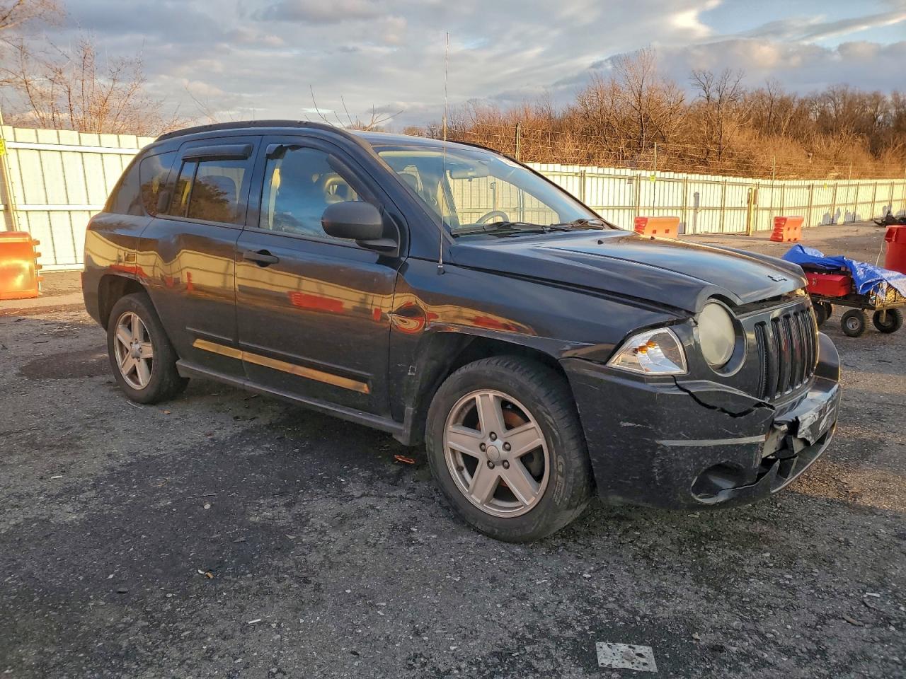 Jeep Compass Sport Image 5