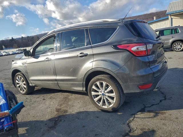 Ford Escape Titanium Image 3