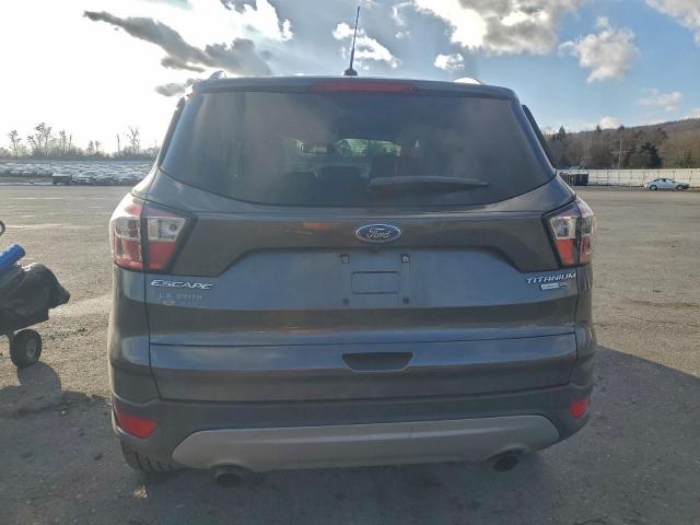 Ford Escape Titanium Image 6