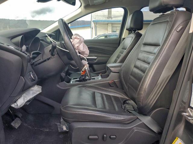 Ford Escape Titanium Image 4