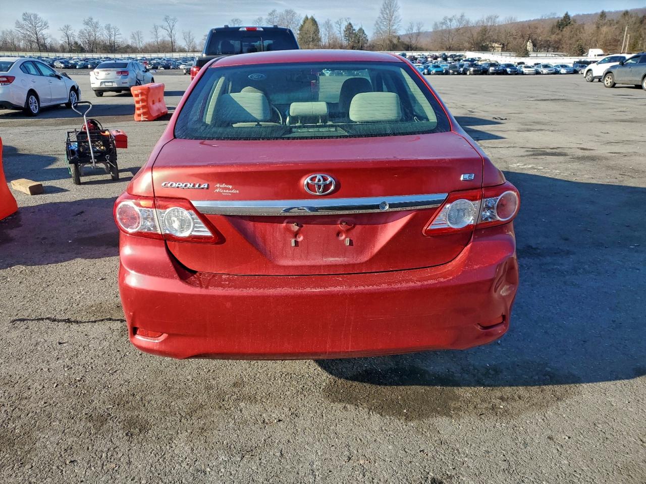 Toyota Corolla Base Image 4