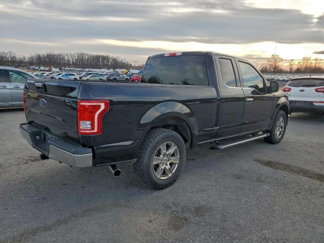 Ford F-150 Super Cab Image 5