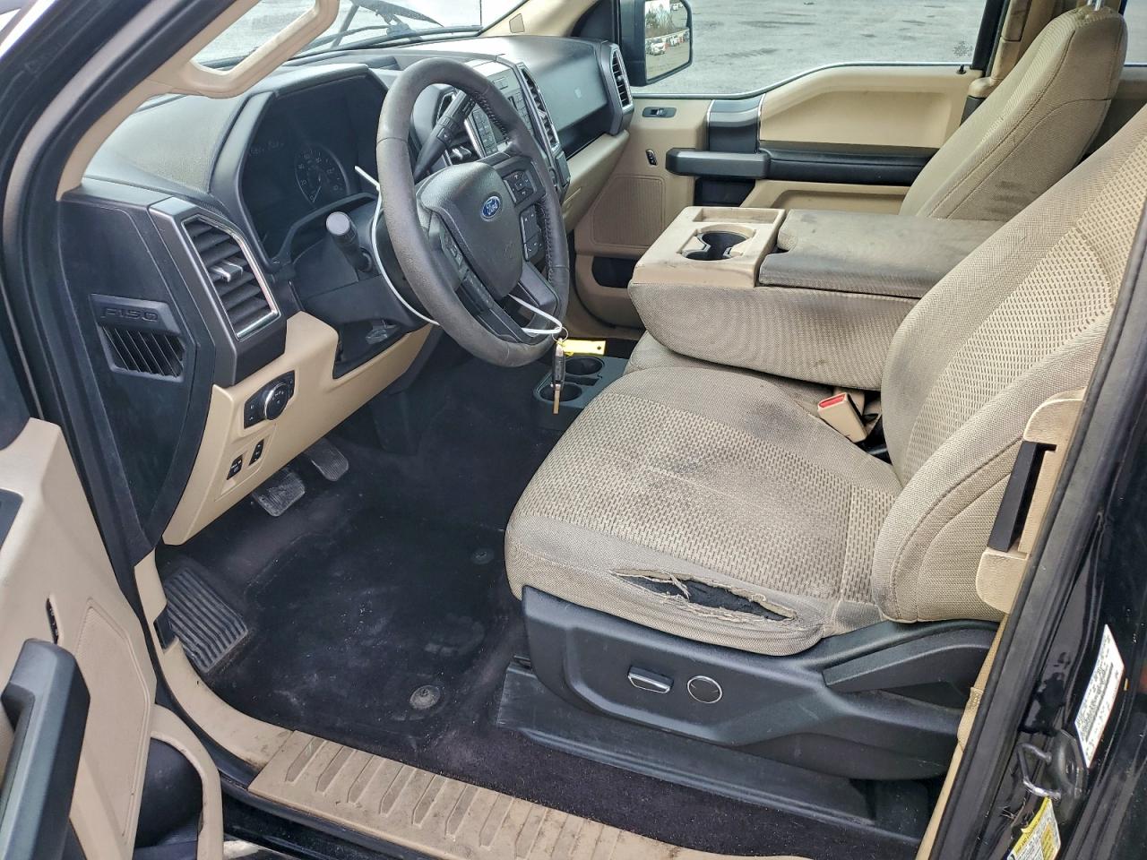 Ford F-150 Super Cab Image 4