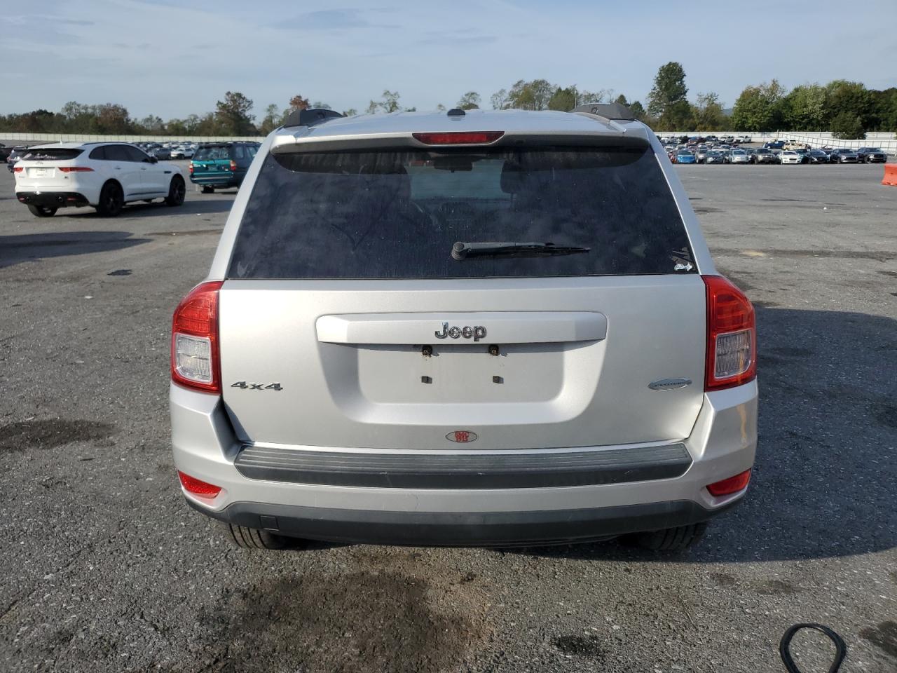 Jeep Compass Sport Image 12