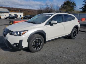  Salvage Subaru Crosstrek