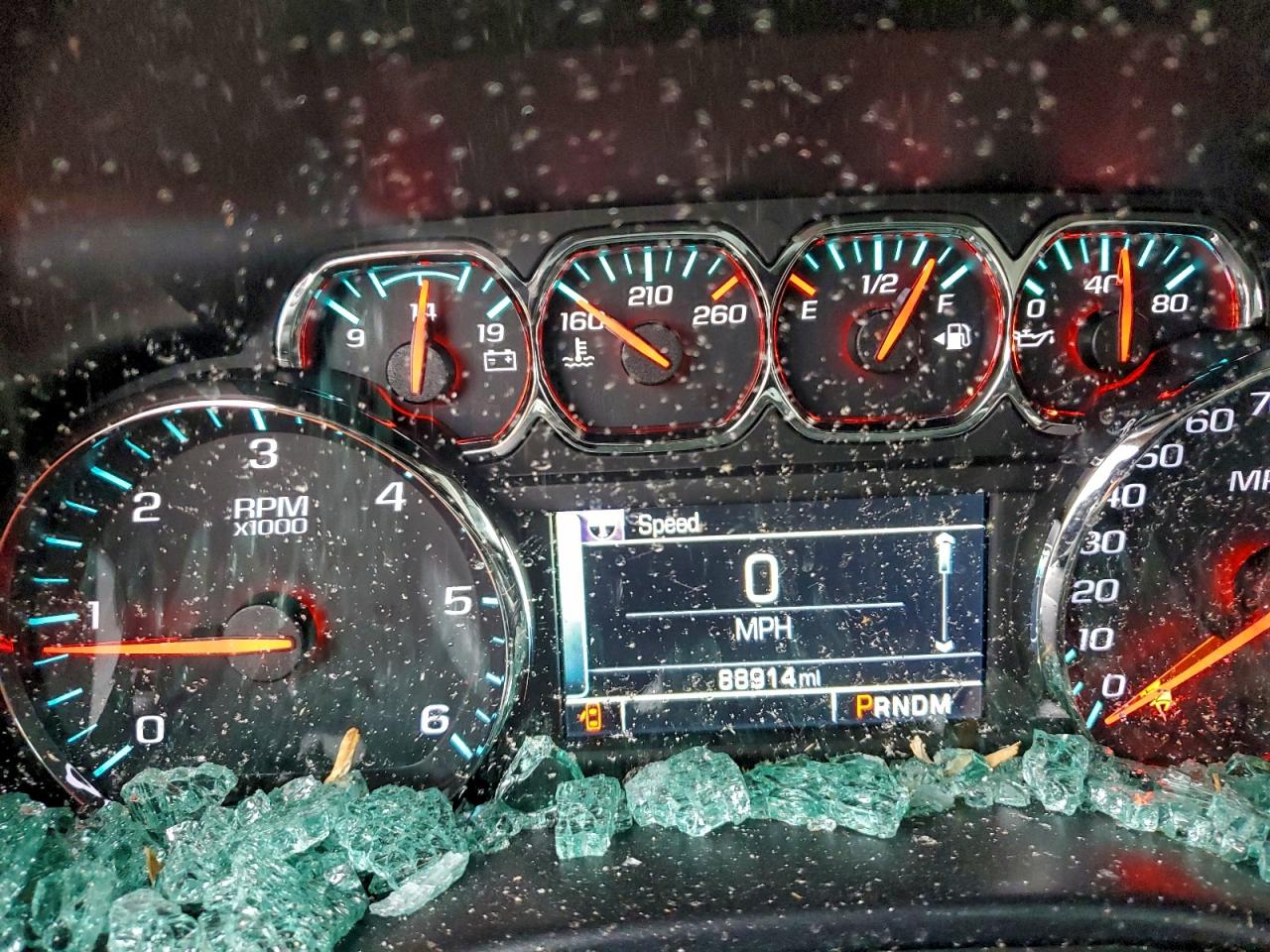 Chevrolet Silverado K1500 Lt Image 9