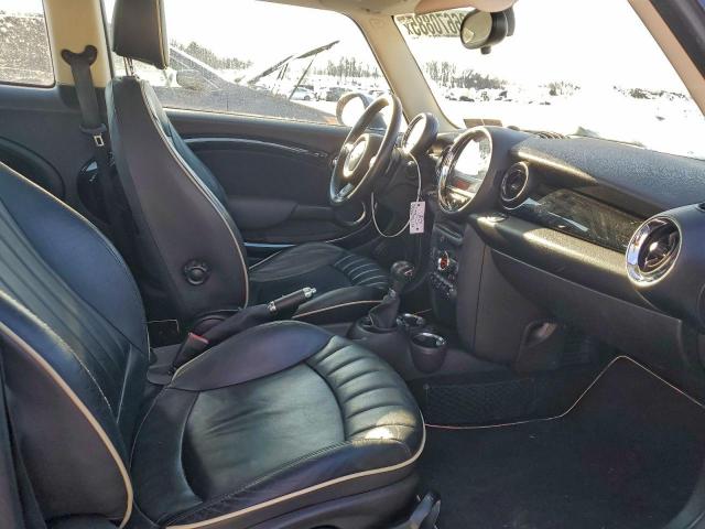 MINI Cooper S Image 4