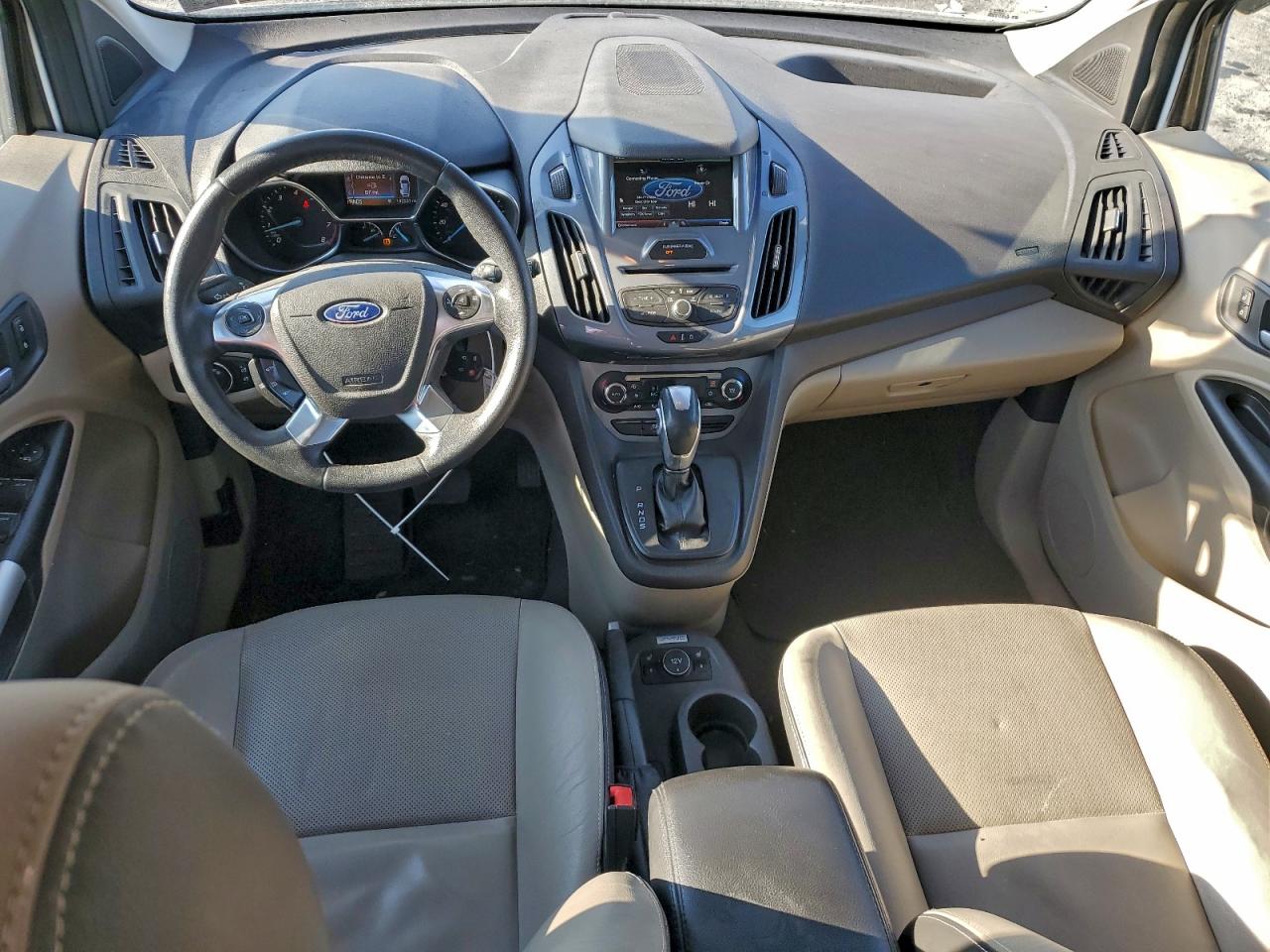 Ford Transit Titanium Image 10