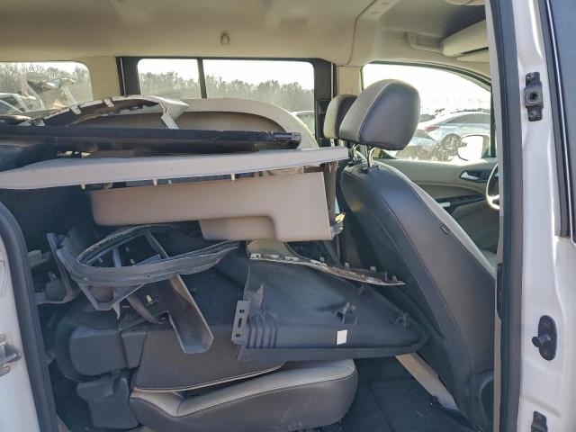 Ford Transit Titanium Image 3