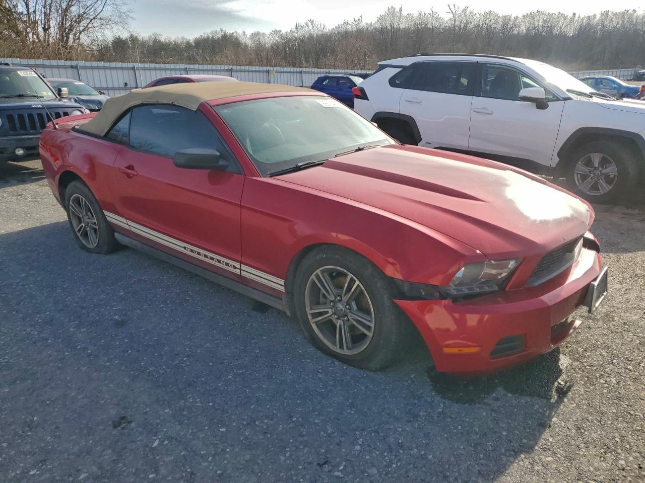 Ford Mustang Image 3