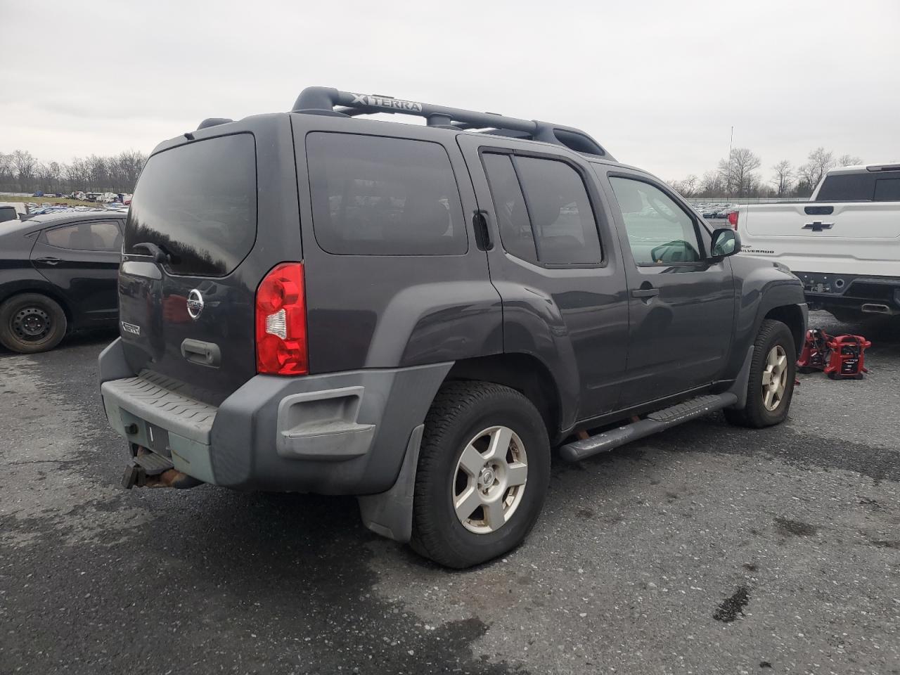 Nissan Xterra Off Road Image 2