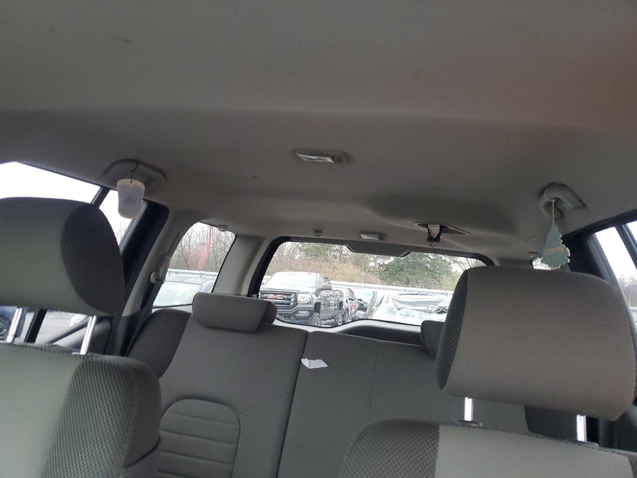 Nissan Xterra Off Road Image 8