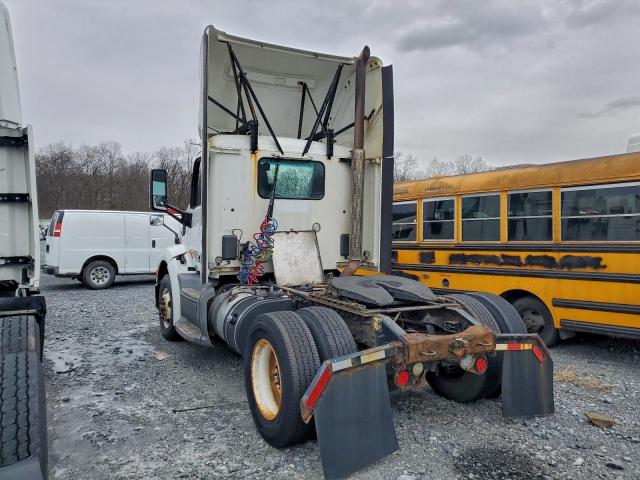 Peterbilt 579 Image 3