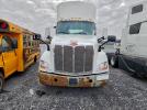 Peterbilt 579 Image 4