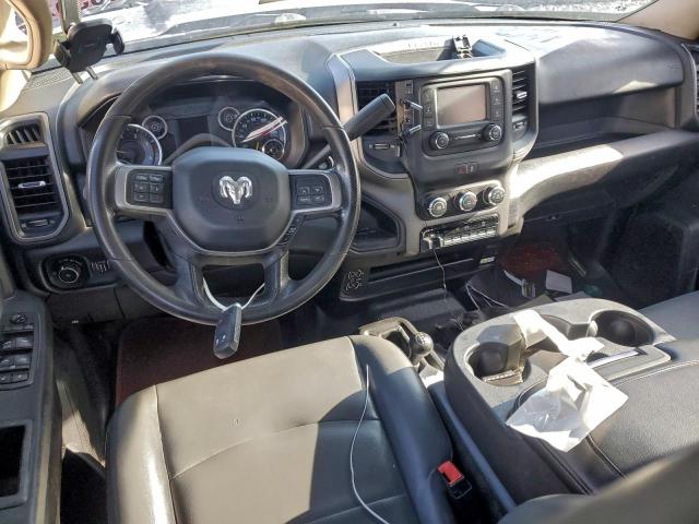 Ram 3500 Tradesman Image 3