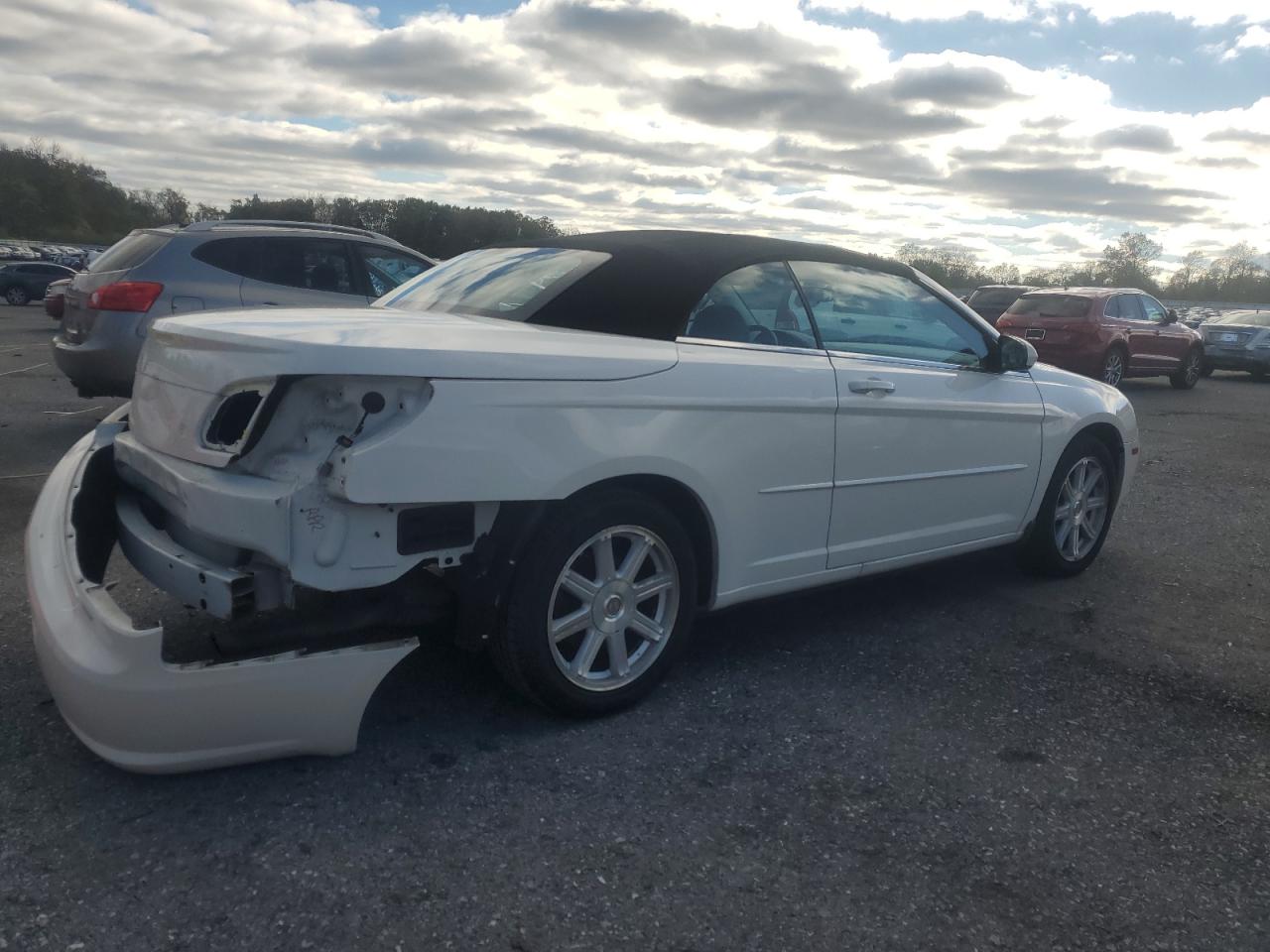 Chrysler Sebring Touring Image 5