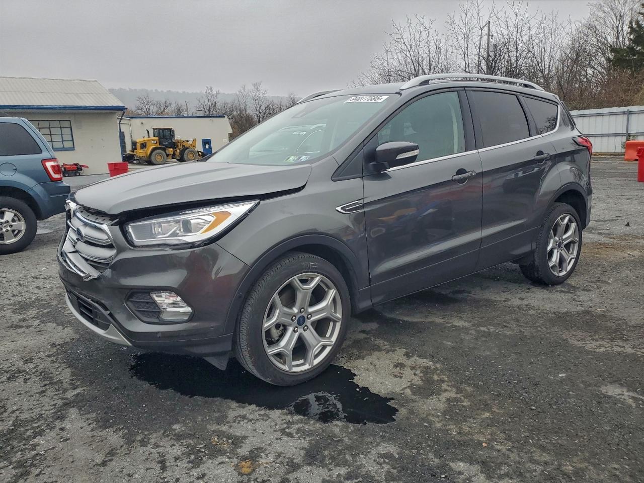 Ford Escape Titanium Image 1