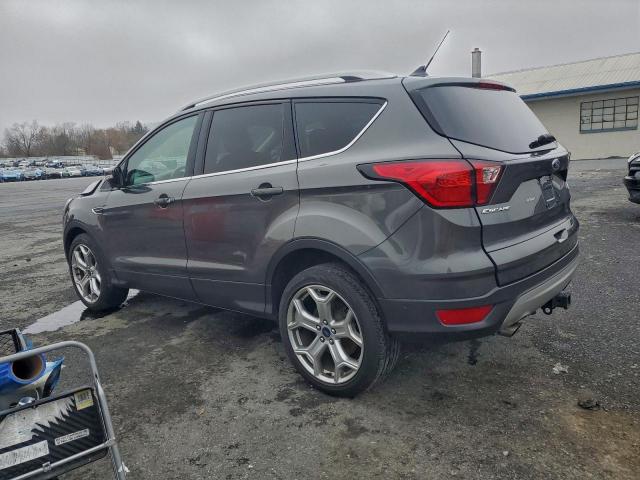 Ford Escape Titanium Image 4