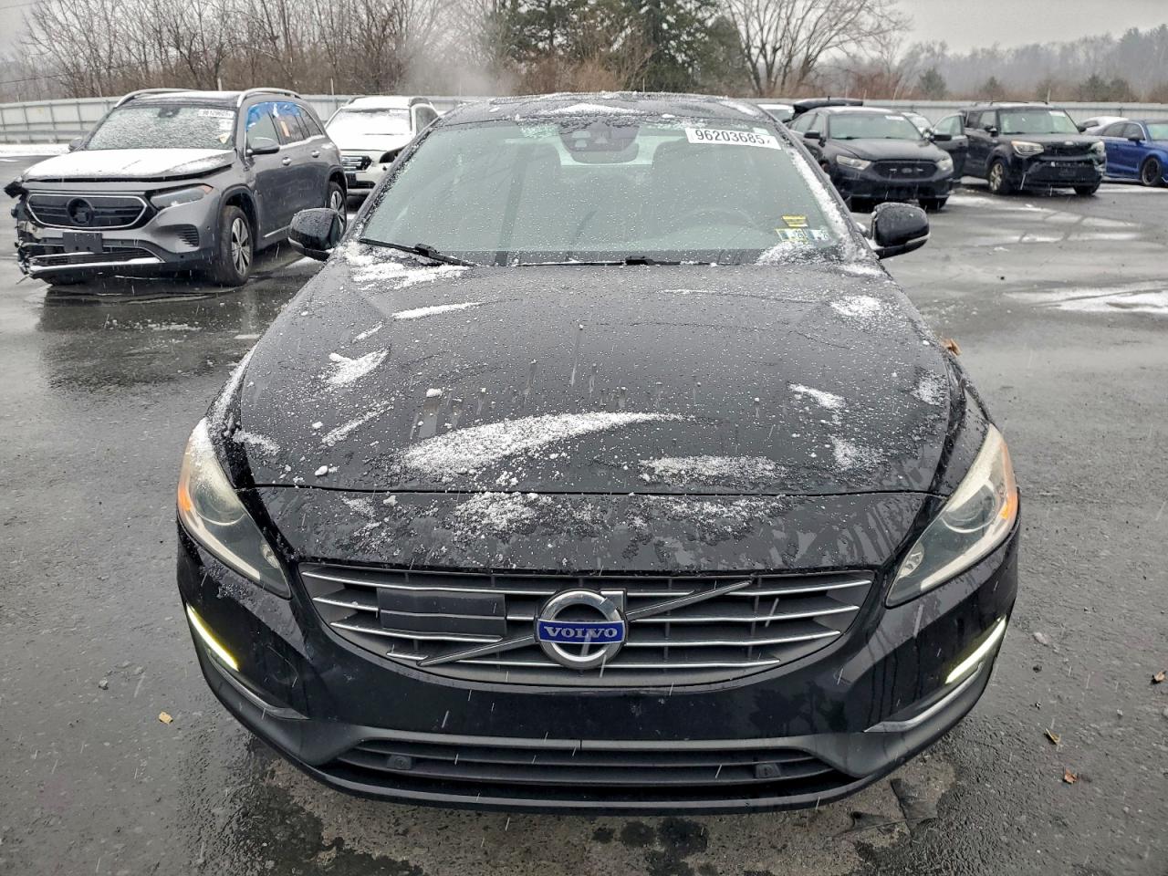 Volvo S60 Platinum Image 3