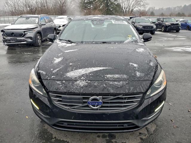 Volvo S60 Platinum Image 3