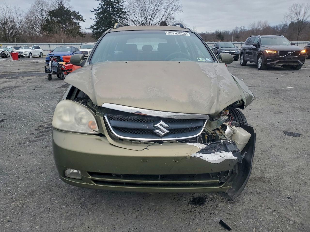 Suzuki Forenza Premium Image 2