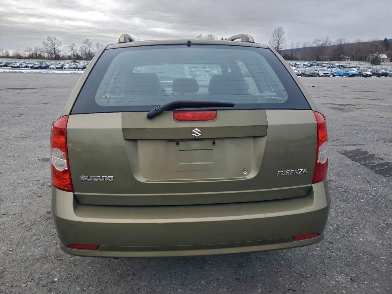 Suzuki Forenza Premium Image 4