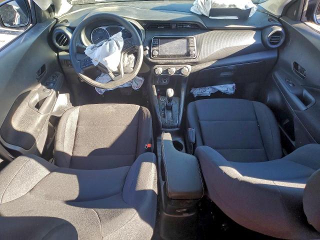 Nissan Kicks S Image 5