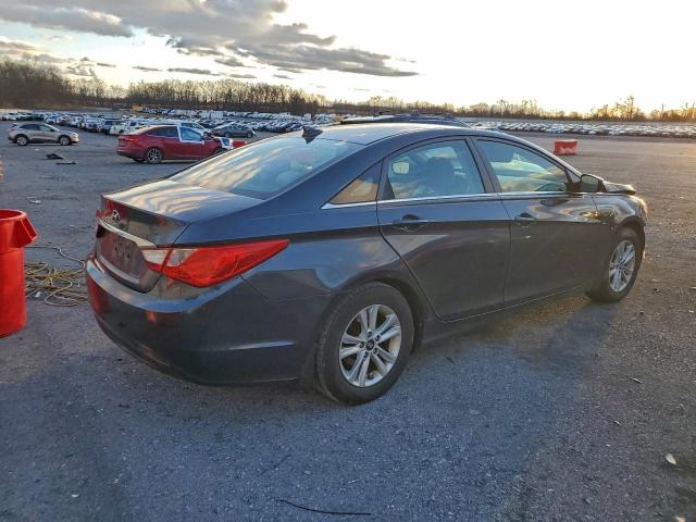 Hyundai SONATA Gls Image 10