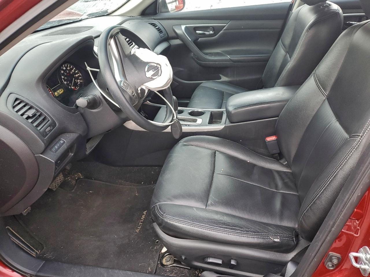 Nissan Altima 2.5 Image 4