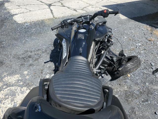 Can-Am Spyder F3-t Image 3