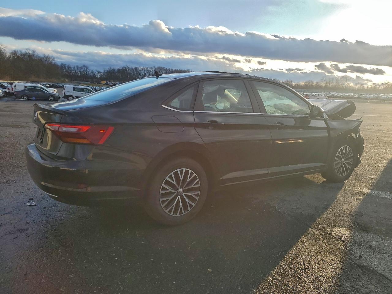 Volkswagen Jetta S Image 7