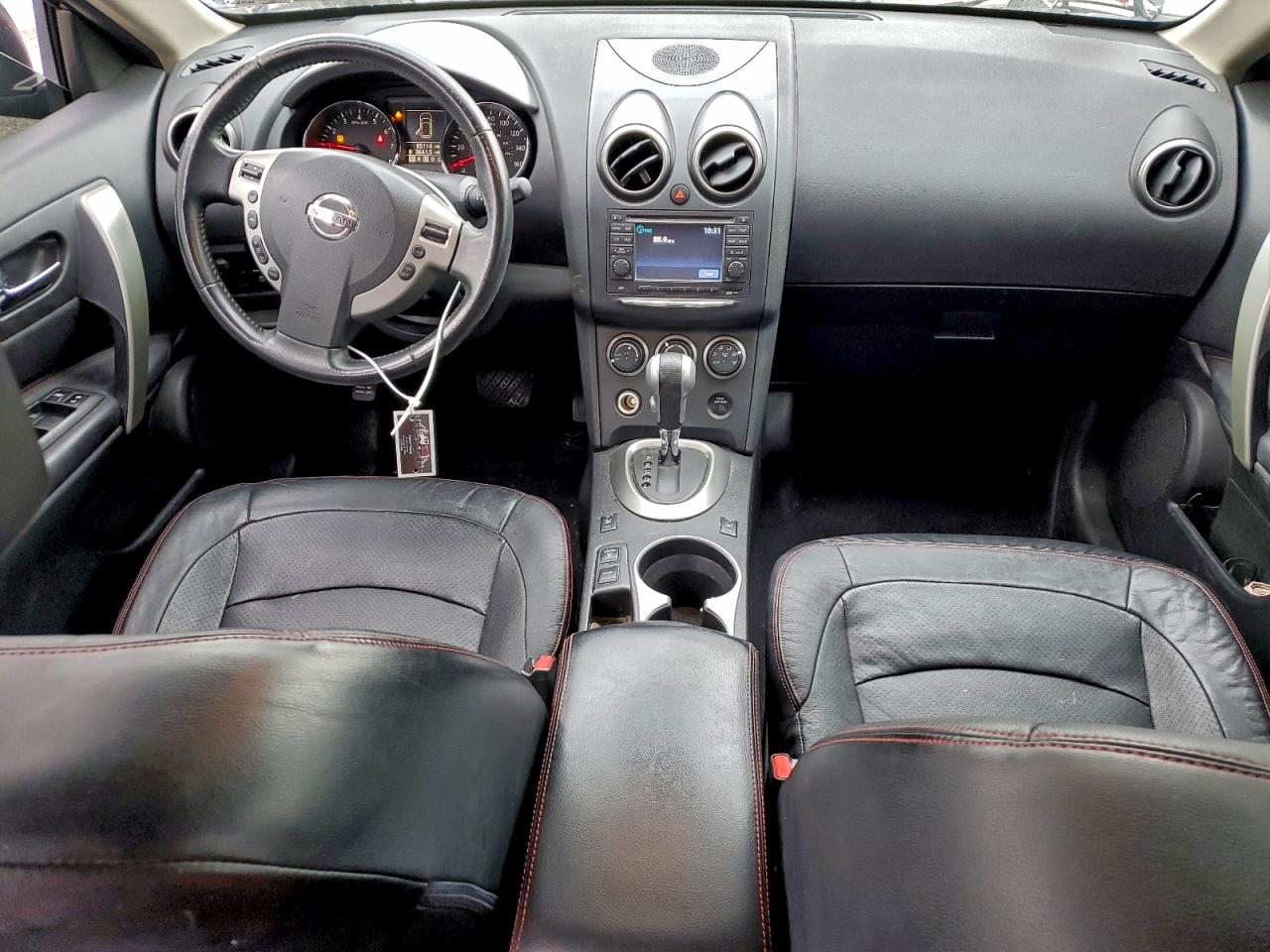 Nissan Rogue S Image 5