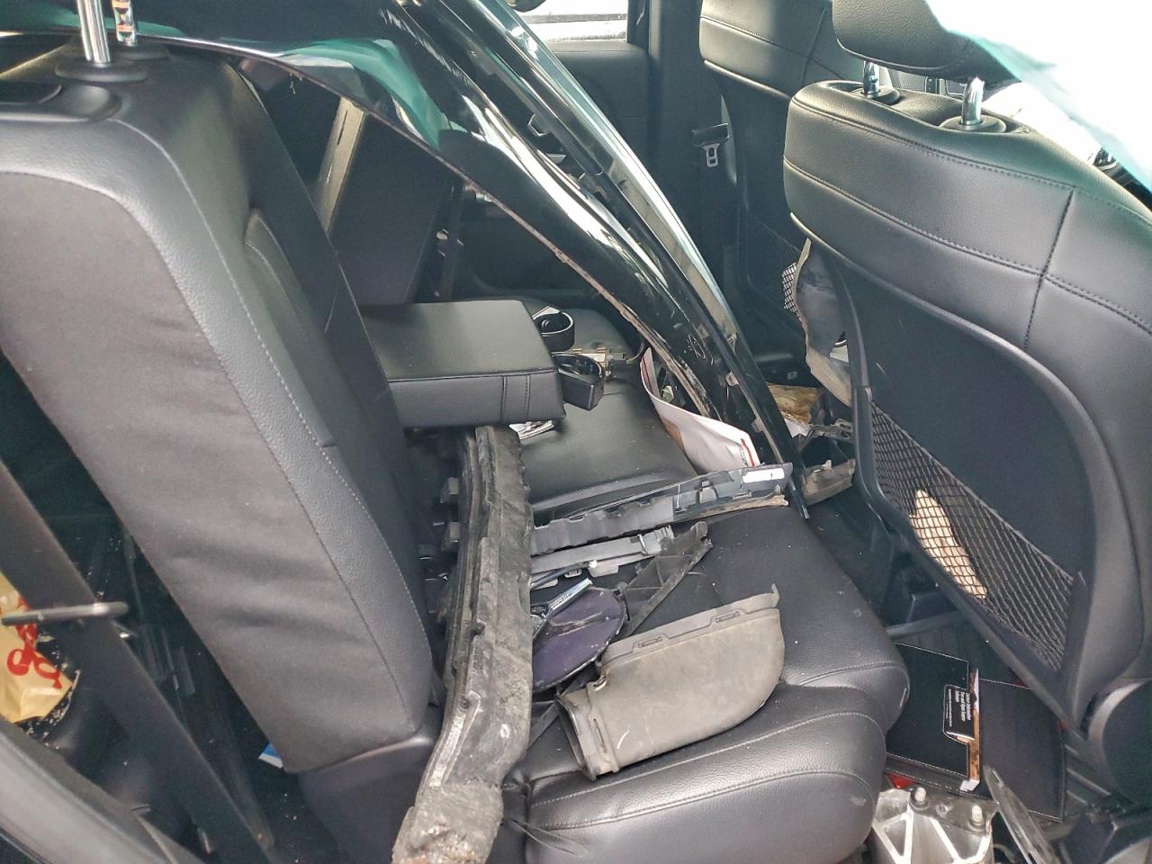 Mercedes-Benz GLB 250 4matic Image 8