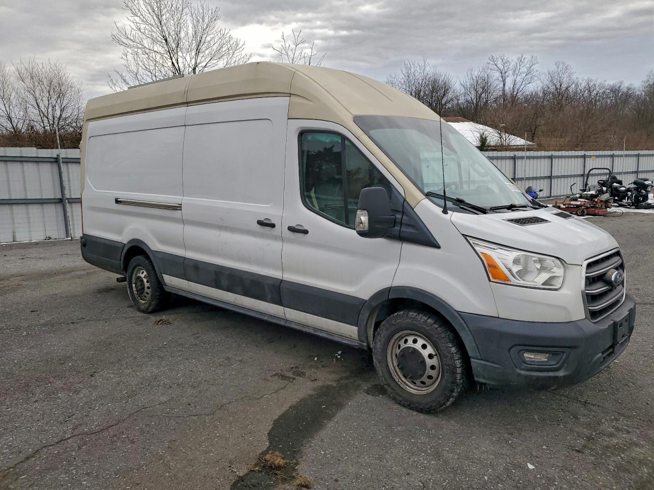 Ford Transit T-350 Image 3